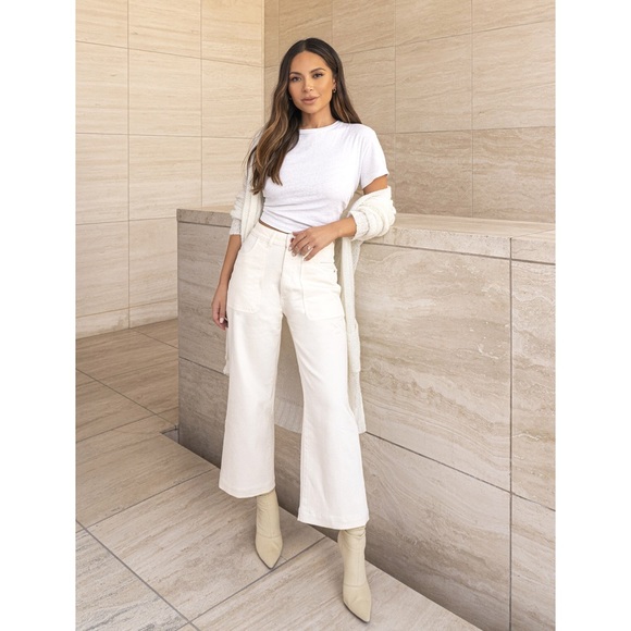 Like New | DL1961 Anthropologie Hepburn Cropped Wide-Leg Jeans in Cream - Picture 1 of 13